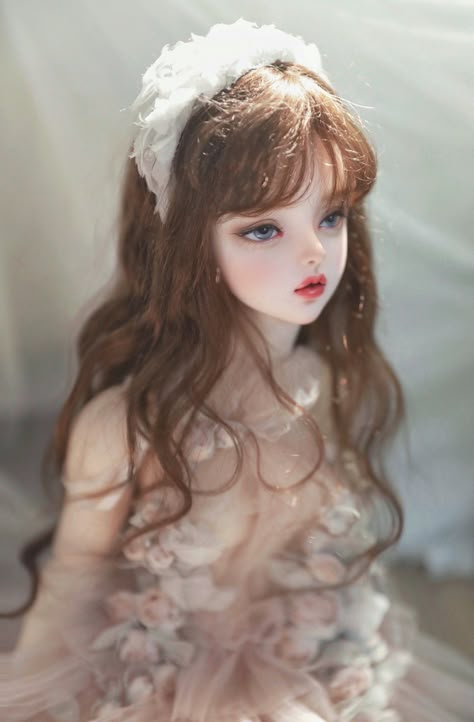 Porcelain Doll Aesthetic, Doll Face Paint, Barbie Fashion Sketches, Bjd Dolls Girls, Chinese Art Girl, Fantasy Doll, Grunge Art, Dream Doll, Beautiful Fairies