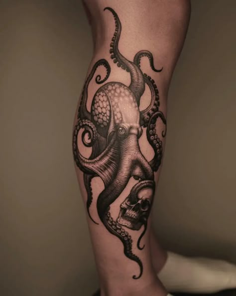 Octopus Tattoos Calf, Octopus Calf Tattoo, Octopus Leg Tattoo Men, Octopus Tattoos Men, Octopus Tattoo Arm, Floral Tattoo Design Men, Octopus Tattoos For Men, Tattoo Japonais, Octopus Tattoo Sleeve