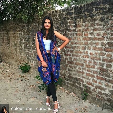 from @colour_me__curious -  Lets get real! If youre just like me and plan your outfits at the very last moment I got you covered as well. All you need is a bright dupatta/scarf a crop top a pair of leggings/ jeans and you are ready to ace the Diwali game.?? Hit the link in my bio to know how I turned this dupatta into a shrug. Hope it helps.?? . . . . . . . . #festivedressing#festivewear#festivevibes#ethnic#ethnicstyle#festivestyle#styleguide#fashionblogger#styleblogger#diwalioutfits#d www.indiacontempo.com Top With Dupatta, Saree Drape, Last Moment, Party Deco, Viking Woman, Fur Clothing, Jean Top, Get Real, Festival Dress