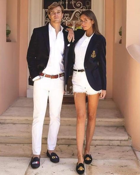 Yuppie Fashion, Polo Match Outfit, C Z Guest, Ralph Lauren Aesthetic, Preppy Handbook, Tie Outfit, Women Wearing Ties, Preppy Women, Polo Match