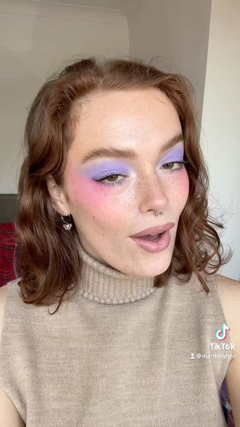 marthalynnn on Instagram: How to do 80’s makeup beginner style! Love how simple this look is to do but how bright and bold it is 💐 Eyes: @colourpopcosmetics… Simple Bold Eye Makeup, 80’s Makeup, Makeup Beginner, Bold Eye Makeup, Makeup Easy, Bold Eyes, Makeup Beginners, Makeup Art, Carnival Face Paint