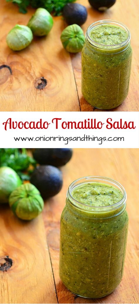 Dip for chips or drizzled over tacos and eggs, this salsa will lend a delicious heat to all your meals Avocado Tomatillo Salsa, Salsa Guacamole, Salsa Sauce, Tomatillo Salsa, Avocado Salsa, Breakfast Tacos, Egg Breakfast, Salsa Recipe, Tex Mex