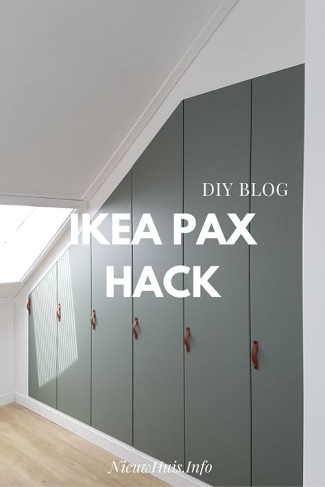 In deze blog een stappenplan voor hoe je een kastenwand onder een schuin dak maakt met kasten van Ikea Pax. Een DIY Ikeahack voor een kast onder een schuin dak inbouwt. Ikea Loft, Ikea Closet Hack, Pax Hack, Loft Conversion Bedroom, Ikea Pax Hack, Attic Wardrobe, Mudroom Remodel, Kids Bedroom Inspiration, Loft Room