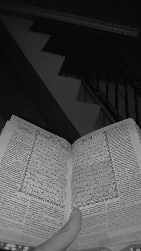 Muslimah Foto Al Quran, Quran, Quick Saves