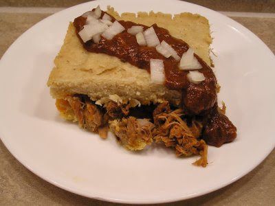 Tamale Pie that tastes like real Tamales because it's the same ingredients and it's steamed.  SO good and much easier!!!  Used instant potato flakes to thicken gravy instead of flour - could also use corn starch or masa.  Also put whole olives in the meat. Tamale Bake, Tamale Pie Casserole, Authentic Tamales, Masa Recipes, Tamale Casserole, Chili Relleno, Instant Potatoes, Tamale Pie, Mexican Cooking