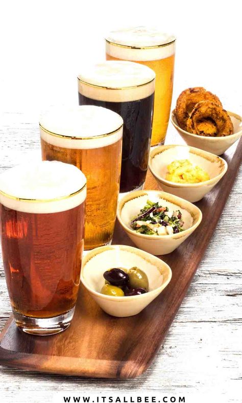 Beer Food Pairings, Beer And Food, Beer Tasting Parties, Different Types Of Beer, Beer Snacks, Beer Flight, Types Of Beer, Beer Pairing, Beer Photography