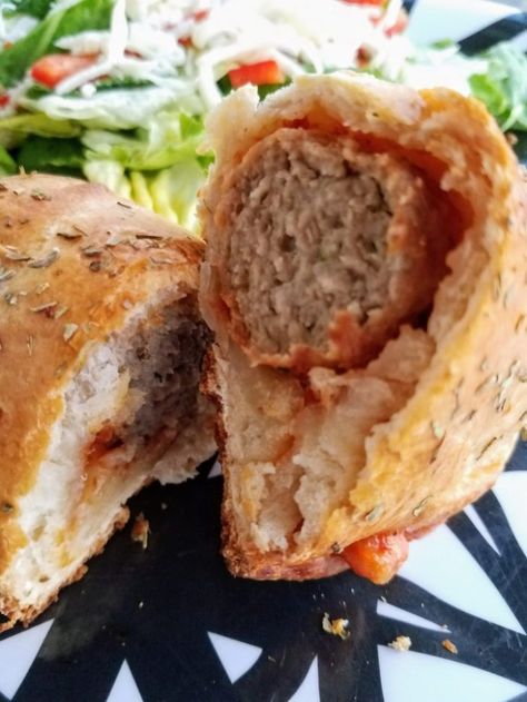 Meatball Calzone Recipe, Meatball Calzone, Calzone Recipe Easy, Calzone Recipe, Salad Rolls, Meatballs Easy, Dinner This Week, Easy Weeknight Dinner, Sandwich Shops