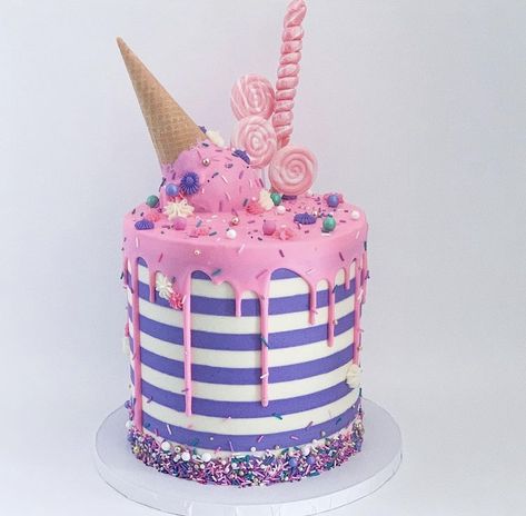 Ice Cream Drip Cake, Drippy Cakes, Birthday Drip Cake, Donut Themed Birthday Party, Ice Cream Decorations, Family Cake, Sweet 16 Birthday Cake, Sweet 16 Cakes, Ice Cream Birthday Party