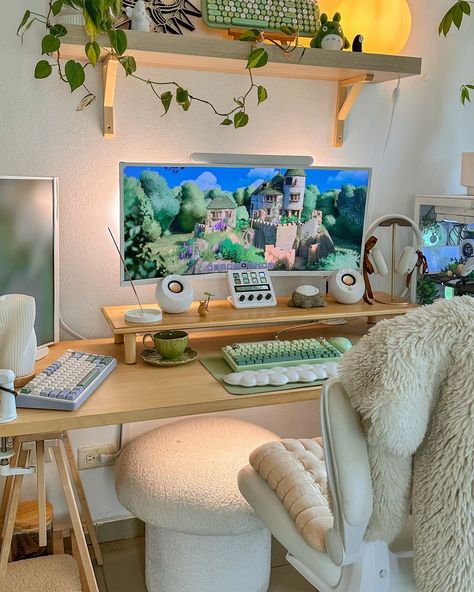 I’m 100% sure that Tiny Glade will be the cozy building game of the year 🤍🌿🏰 The demo is amazing I can’t wait to see what the full version of the game has. Definitely try out the Tiny Glade demo if you like building games 🌱 cozy games | free demos | desk set up | gaming | medieval Cute Set Up, Desk Set Up Gaming, Cosy Gaming Setup, Cosy Workspace, Pc Set Up, Cozy Building, Cozy Game Room, Gaming Office Ideas, Cozy Vibes Aesthetic