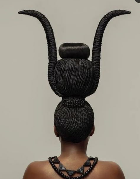 Traditional African Hairstyles, Bun Claw Clip, Intricate Hairstyles, Exotic Hairstyles, Afro Punk Fashion, Dramatic Hair, Hair Braid Videos, Beautiful Curly Hair, African Heritage