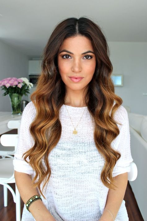 Soft Bouncy Curls Tutorial for when I actually have long hair Loose Curls Wedding, Different Pictures, Curl Tutorial, Ombré Hair, Bouncy Curls, Ombre Hair Color, Love Hair, Great Hair, Ombre Hair