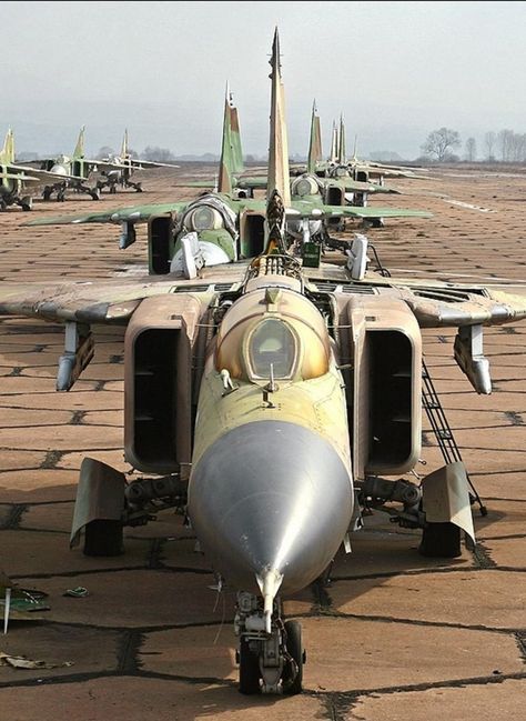 Mig 23, Mig Fighter, F4 Phantom, Russian Air Force, Military Hardware, Jet Age, Air Fighter, Jet Aircraft, Jet Plane