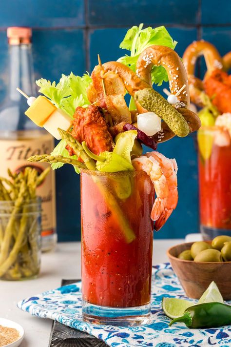 This is the Best Bloody Mary recipe made with vodka, tomato juice, spices, hot sauce, Worcestershire sauce and other delicious ingredients! Perfect for weekend mornings and brunch with friends! Savory Cocktails, Peach Salsa Recipes, Cookie Cookbook, Peach Salsa, Candied Bacon, Smoked Cooking, Rum Drinks, Cocktail Ingredients, Awesome Food