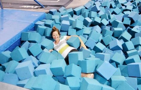 Foam pit Foam Pit, Foam Factory, Note Taking Tips, Injectables Fillers, Children Park, Trampoline Park, Every Single Day, Restaurant Design, Swimming Pools