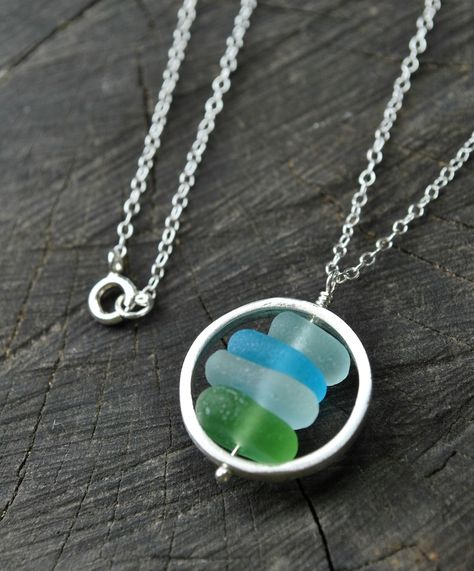 Sea Glass Jewelry Diy, Silver Sea, Sea Glass Crafts, Unique Gifts For Women, Necklace Green, Sea Glass Necklace, Nature Inspired Jewelry, Jewelry Unique, Circle Necklace