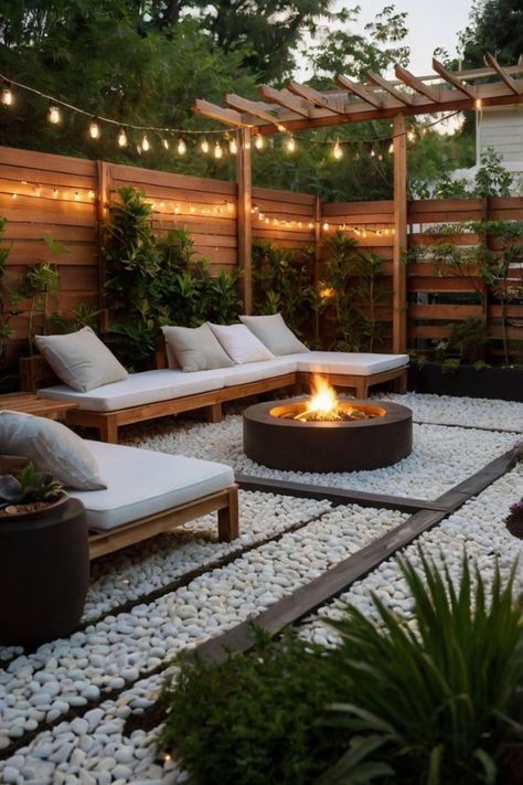 Cozy outdoor patio featuring a mini swimming pool and lush plants. All Gravel Backyard, Small Cozy Backyard Ideas, Backyard Ideas Simple, Fire Pit Ideas Backyard On A Budget, Backyard Lounge Area, Townhouse Backyard, Backyard Goals, Backyard Area, Rattan Patio Furniture