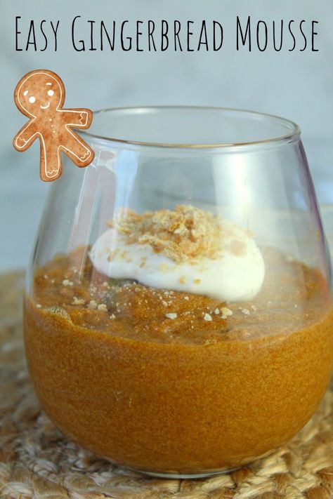 If you love gingerbread, you're going to love this super easy gingerbread mousse! This lush gingerbread dessert will be your winter favorite! Gingerbread Mousse, Gingerbread Pudding, Easy Gingerbread Recipe, Gingerbread Chocolate, Gingerbread Dessert, December Projects, Prom Proposals, Easy Gingerbread, Cute Prom Proposals