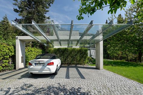 Carport - Contemporary - Garage - Stuttgart - by Architekturbüro Silke Anna Linnemann | Houzz AU Accessibility Design, Contemporary Garage, Carport Ideas, Living Room Cozy, Car Port, New Home Buyer, Old Garage, Bad Reputation, Mediterranean Style Homes