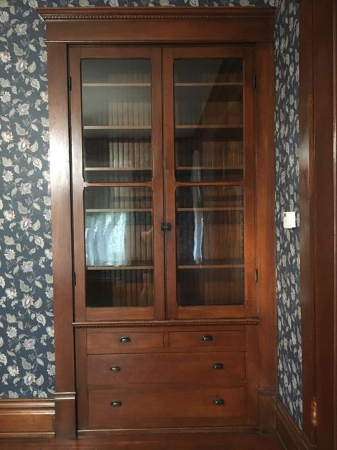 Historic Built Ins, Craftsman Built Ins Dining Room, Antiques In New Build, Craftsman Built In Cabinets, Antique Built In Bookcase, Old House Built Ins, Antique Built In Cabinets, Antique Built Ins, Vintage Built Ins