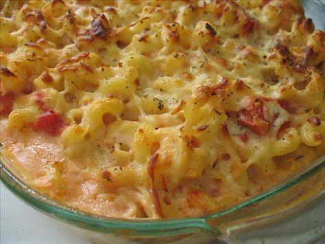 Baked Macaroni and Cheese with Tomatoes. Simple to make, delicious, often requested recipe. Macaroni And Tomatoes, Best Mac N Cheese Recipe, Baked Mac And Cheese Recipe, Best Macaroni And Cheese, Timmy Time, Baked Macaroni And Cheese, Best Mac And Cheese, Macaroni N Cheese Recipe, Baked Macaroni