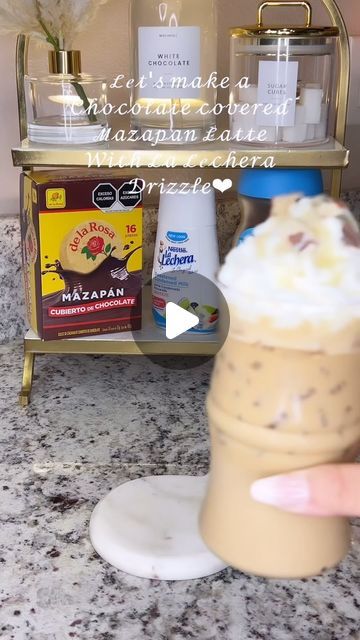 Coffee Essentials, Drinks Ideas, Frappuccino Recipe, Starbucks Recipes, Mexican Recipes, Delicious Chocolate, Condensed Milk, Frappe, Chocolate Covered