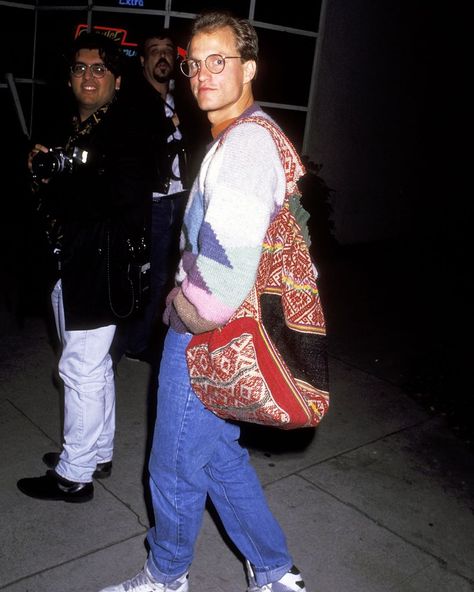 Woody Harrelson Style, Woody Harrelson 90s, Haymitch Abernathy, Angus Cloud, Streetwear Model, Woody Harrelson, 90s Outfits, Cyberpunk Clothes, Iconic 90s