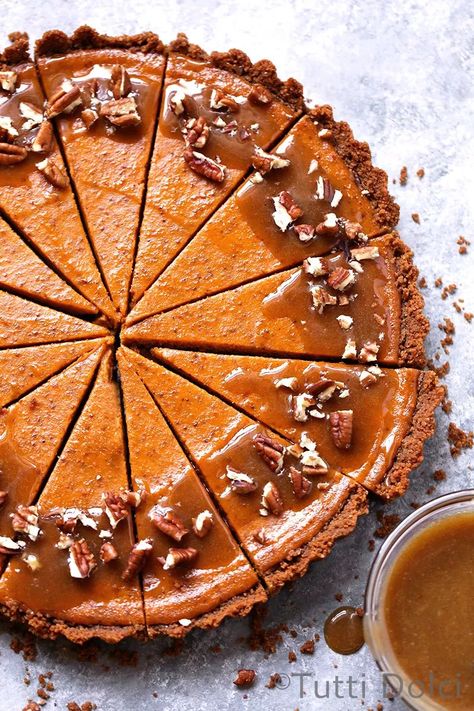 pumpkin biscoff tart - Tutti Dolci Biscoff Tart, Pumpkin Biscoff, Pumpkin Tarts Recipe, Holiday Tarts, Maple Pumpkin Pie, Pumpkin Filling, Pumpkin Tarts, Fun Thanksgiving Desserts, Maple Pumpkin