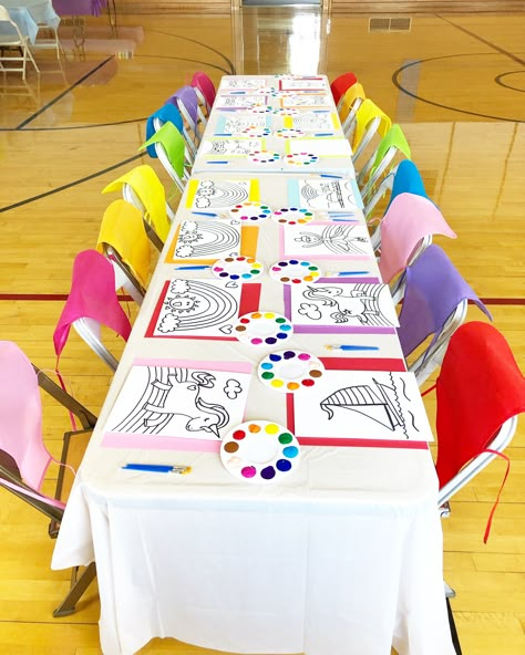 Birthday Party Craft Table, Art Table Birthday Party, Craft Party Table Set Up, Kids Activity Table At Party, Kids Activity Table Birthday Party, Art Party Kids Birthday, Rainbow Birthday Party Activities, Art Party Activities For Kids, Kids Painting Party Ideas