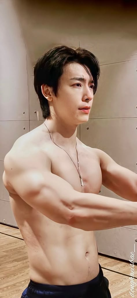 Super Junior Boyfriend Material, Super Junior Members, Kpop Abs, Super Junior Donghae, Donghae Super Junior, Dong Hae, Hot Kpop, Male Fitness Models, Lee Donghae