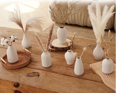 Handmade Ceramic Bud Vases, Clay Bud Vase, Ceramic Bud Vases, Bud Vases Wedding, Bud Vase Centerpiece, Pampas Grass Wedding, Ceramic Bud Vase, Modern Centerpieces, White Centerpiece