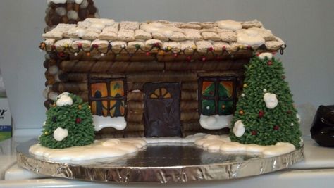 Log cabin cake Log Cabin Cake, Cabin Cake, Christmas Cabin, House Cake, Cabin House, Dad's Birthday, Gingerbread Houses, Cake Decor, Cabin Homes