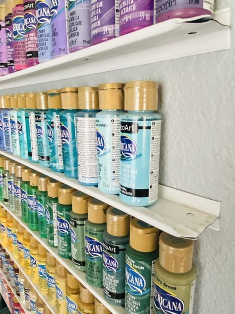 Organizing Paint Supplies Garage, Creative Art Supply Storage, Diy Paint Storage Rack, Paint Storage Ideas Acrylic, Organize Acrylic Paint Bottles, Acrylic Paint Bottle Storage, Acrylic Paint Organization Diy, Storage For Acrylic Paint Bottles, How To Organize Paint Supplies