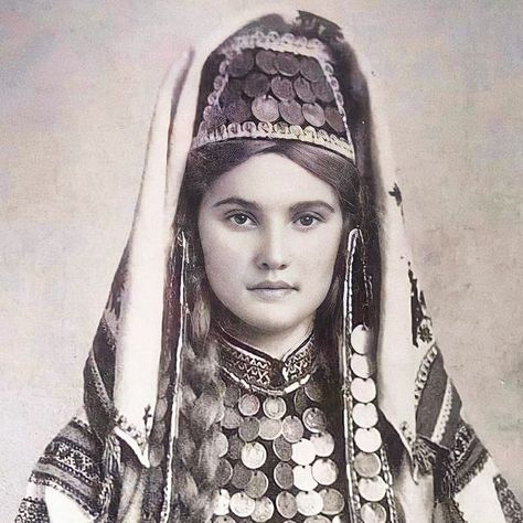 B A L K A N I S M on Instagram: "A photograph showcasing a woman adorned in exquisite traditional attire worn by brides from around the vicinity of Banja Luka, Bosnia and Herzegovina. The image is believed to date back to the early 20th century. Although the specific ethnicity of the woman has been a subject of online debate from a variety of sources. Most sources identify her as a woman of Bosnian-Serb identity. - - - - #balkan #balkanism #balkan #bosnian #bosnaihercegovina #bosna #banjaluka #people #bosnian #serbs #culture #identity #traditional #attire #stunning" Banja Luka, Traditional Attire, Traditional Dress, Early 20th Century, Instagram A, 20th Century, A Woman