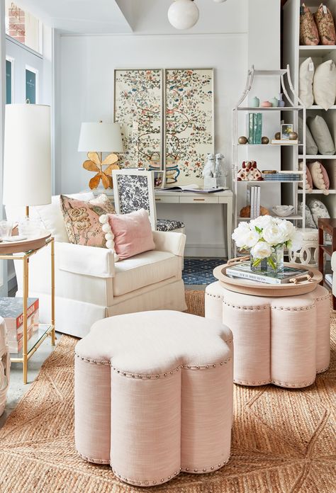 Feminine Furniture, Spring Living Room Decor, Spring Living Room, Pink Furniture, Girly Decor, Luxury Furniture Design, Pink Room, Pink Decor, Spring Home Decor