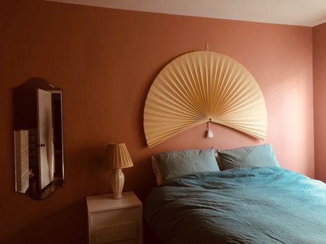 Fan Above Bed, Fan Over Bed, Elm Dresser, Mirror And Lamp, Thrifted Bedroom, 80s Mirror, West Elm Dresser, Bedroom Vibes, Warm Bedroom