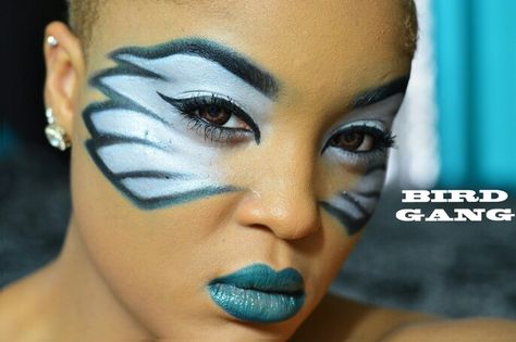 Philadelphia Eagles Makeup Eagles Football Makeup, Philadelphia Eagles Face Paint, Eagles Makeup, Philadelphia Eagles Nails, Super Bowl Makeup, Fan Face Paint, Eagles Party, Football Makeup, Nfl Design