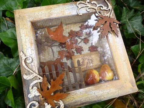 Words and Pictures: Calico Autumn Shadows Leaves Shadow, 3d Box Frames, Art And Craft Projects, Halloween Shadow Box, Box Frame Art, Fall Decor Diy Crafts, Shadow Box Art, 3d Shadow Box, Wood Shadow Box