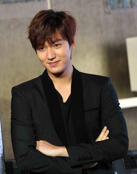 Lee minho Lee Min Ho Shirtless, Lee Min Ho Dramas, Lee Min Ho Kdrama, Lee Min Ho Photos, Kim Joon, New Actors, Jung So Min, Choi Minho, Lee Jong Suk