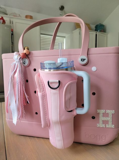 Beauty School Cosmetology, Bogg Bag Accessories, Crocs With Charms, Nursing School Motivation, Bogg Bag, Medical School Motivation, Pink Lifestyle, Stanley Tumbler, Baggy Style