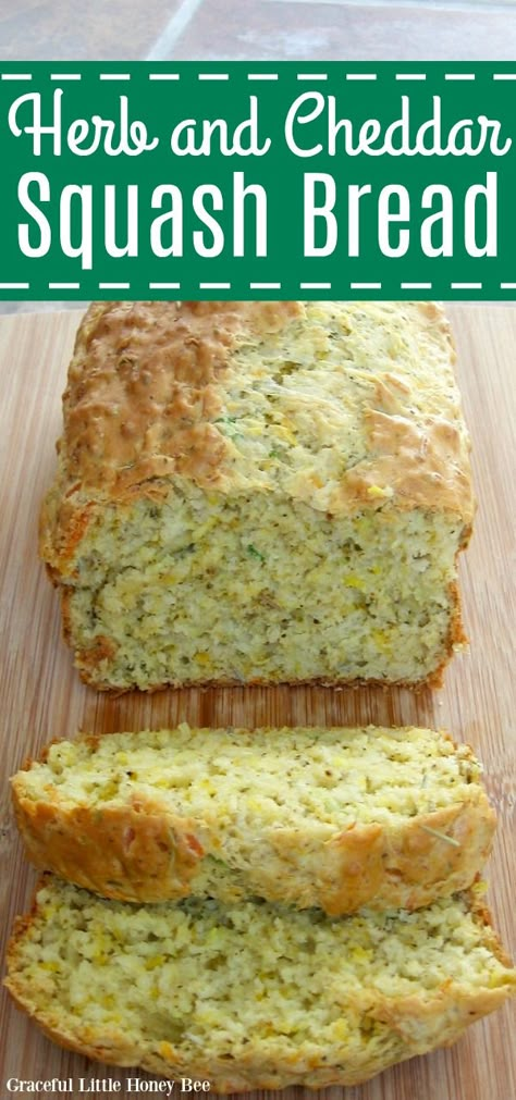 Cousa Squash, Squash Bread, Yellow Squash Recipes, Summer Squash Recipes, Quick Bread Recipe, Csa Recipes, Squash Recipe, Yellow Squash, Quick Bread Recipes