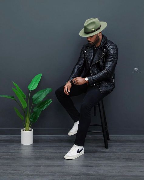 Mens All Black Outfit Classy Casual, Fedora Hat Outfits, Gents Wear, Fedora Fashion, Stylish Men Wear, Mens Hats Fashion, Black Men Fashion Casual, Black Men Fashion Swag, Black Men Street Fashion