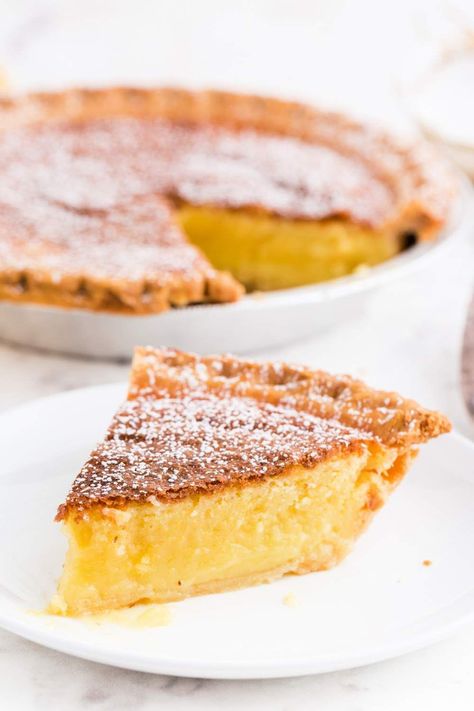 This Chess Pie is an absolute crowd pleaser that you can serve up with some freshly whipped cream or a scoop of vanilla ice cream. Lemon Chess Pie, Chess Pie Recipe, Sides Dishes, Chess Pie, Fresh Meals, Holiday Pies, Family Fresh Meals, Custard Filling, Easy Summer Desserts