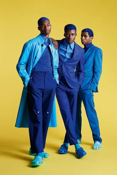 Forget colour blocking. Right now, it's all about colour drenching | British GQ Group Fashion Editorial, Foods For Diet, Eid Photoshoot, Group Fashion, Gq Fashion, Mens Editorial, Men Photoshoot, Male Fashion Trends, Photoshoot Concept