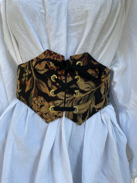 Corset Outfit, Corset Fashion, Corset Belt, Corsets And Bustiers, Fashion Sewing, Black And Tan, Save Time, Diy Fashion, Black And Gold