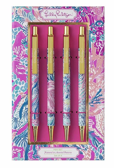 lilly pulitzer aquadesiac Comes as a set of 4 metal pens Pen set in black ink #LillyPulitzer Certified Lover Girl, Southern Preppy Style, Lilly Pulitzer Patterns, Southern Preppy, Pen Pattern, Office Colors, Lover Girl, Price Chart, Metal Pen