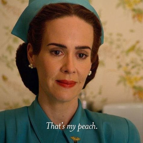 Sarah Paulson sur Instagram : The greatest day of my life. Love Petunia. #Ratched Mildred Ratched, Nurse Ratched, Netflix Shows, No Context, Tv Horror, From Movie, Sarah Paulson, Middle Aged Women, Eva Green