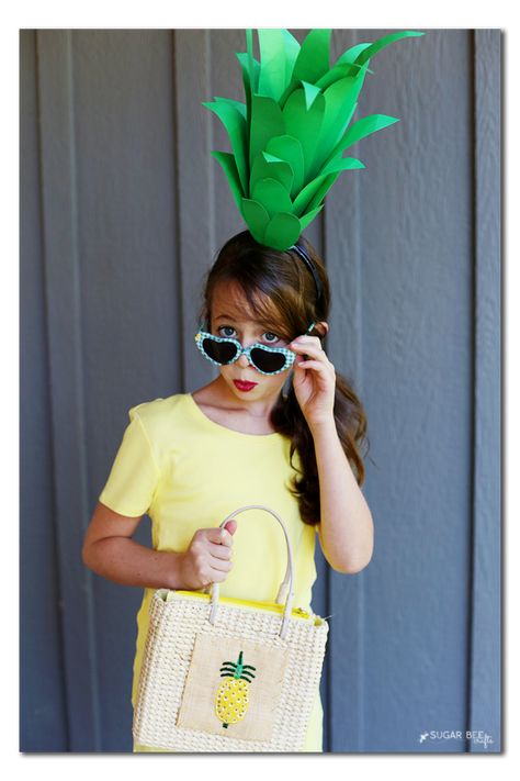 DIY Pinapple Costume Idea | How to Make a Fun Pinapple Headdress / Headband Headband Costume Diy, Maddy Costume, Gingerbread Man Halloween Costume, Pineapple Costume Diy, Pineapple Headband, Pineapple Costume, Holloween Costumes, Diy Pineapple, Halloween Costumes To Make