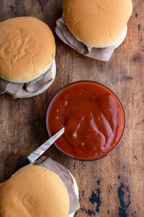 This Copycat Arby's Sauce is tangy, thick, and lightly sweet making it the perfect topping for sandwiches or dipping fries! It's easy to make and only requires 5 simple ingredients. Tastes just like the real thing! If you've ever had a roast beef sandwich from Arby's, you know that the star of the show is... Read More Arby's Sauce (Copycat) © You Say Potatoes. Arby's Sauce Copycat, Arbys Sauce, Arby's Sauce, Roast Beef Sandwich, Roast Beef Sandwiches, Beef Sandwich, Roast Beef, Potato Recipes, Dinner Time