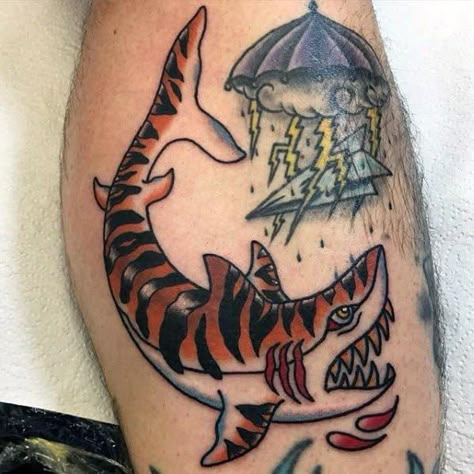 Shark Tattoo Men, Tiger Shark Tattoo, Traditional Shark Tattoo, Shark Tooth Tattoo, Hai Tattoo, Rib Tattoos For Guys, Tato Tradisional, Clover Tattoos, Insect Tattoo