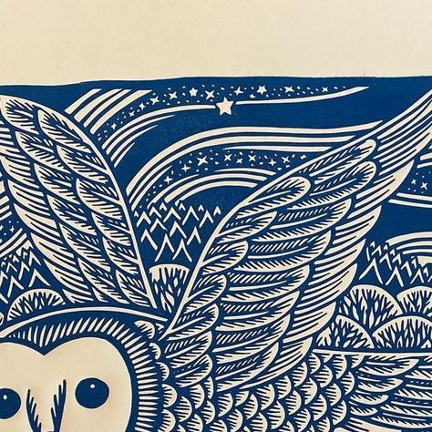 Andrea Wisnewski on Instagram: "Who doesn’t have a thing for Owls? They are just so amazing! I did this linocut years ago but it’s still one of my most favorites. The title is simply “Barn Owl” See link in bio to purchase as a card or print:) #lino #linocut #linocutprint #linoprintersofinstagram #printmakerspost #print #printmakers #printmakersofinstagram #maker #makermovement #makersmarket #makersgonnamake #makersgonnashare #owl #barnowl #handpulledprint #runningrabbitpress" Linocut Design, Yule Linocut, Owl Linocut, Woodland Linocut, Crow Linocut, Raven Lino Print, Owl Linocut Print, Monochrome Design, Christmas Owls